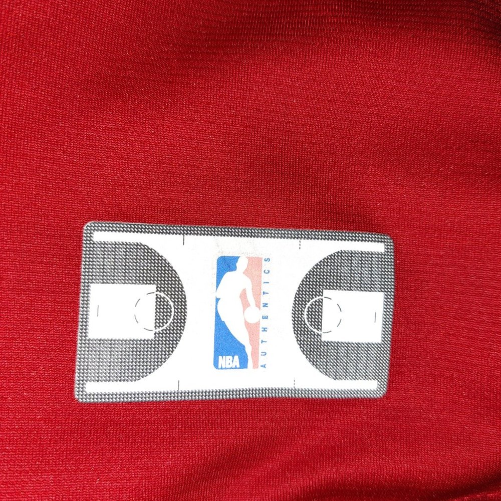 NBA Fanatics Toronto Raptors Kawhi Leonard #2 Red Icon Edition Youth Jersey - Picture 4 of 9